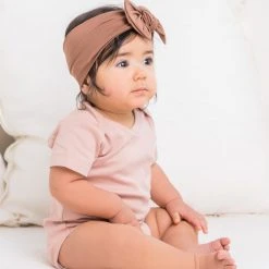 Colored Organics Baby (0-24m) Classic Short Sleeve Bodysuit 57 Colored Organics Baby (0-24m) Classic Short Sleeve Bodysuit