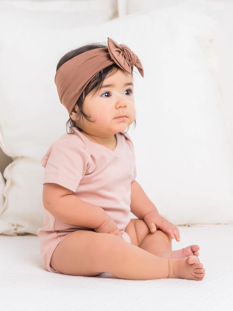 Colored Organics Baby (0-24m) Classic Short Sleeve Bodysuit 28 Colored Organics Baby (0-24m) Classic Short Sleeve Bodysuit