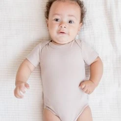 Colored Organics Baby (0-24m) Short Sleeve Bodysuit 59 Colored Organics Baby (0-24m) Short Sleeve Bodysuit