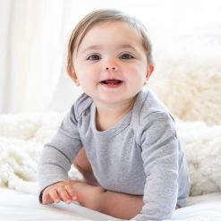 Colored Organics Classic Long Sleeve Bodysuit Baby (0-24m) 60 Colored Organics Classic Long Sleeve Bodysuit Baby (0-24m)