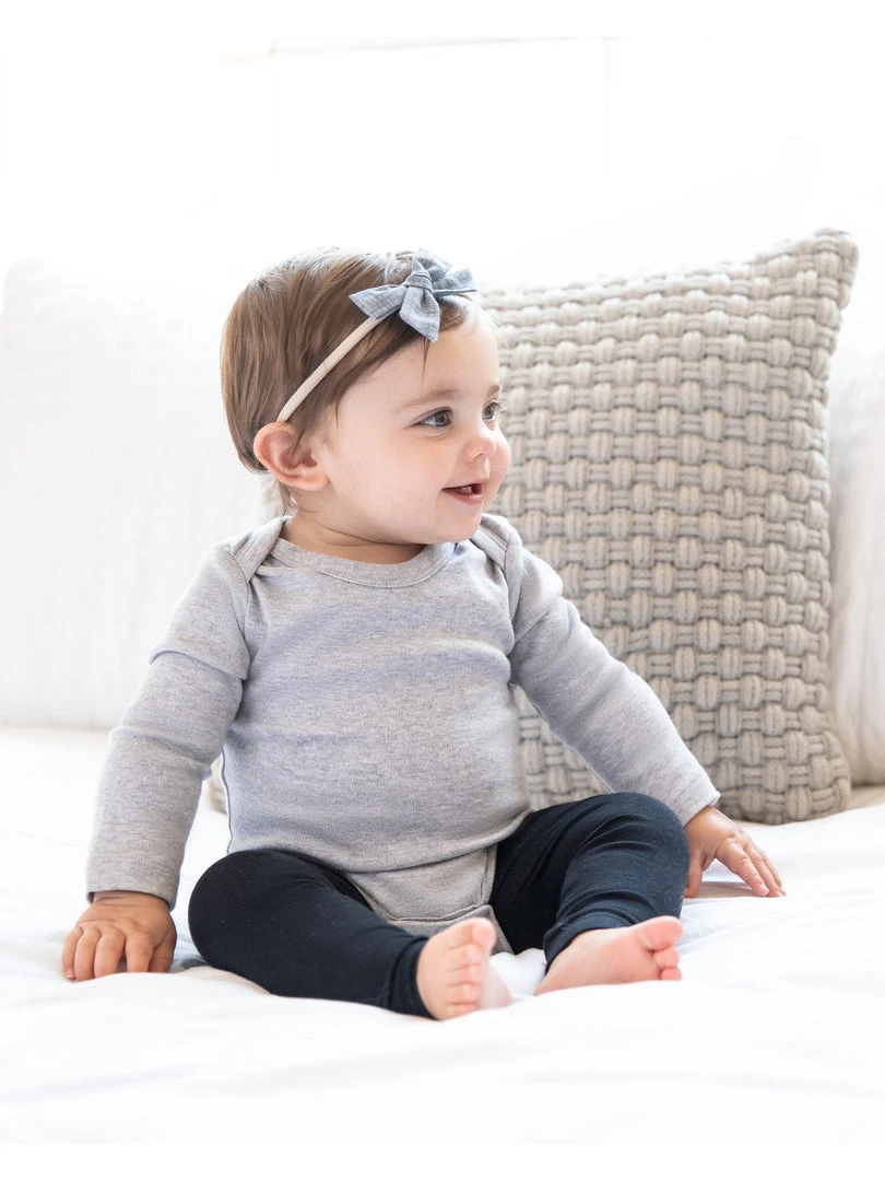 Colored Organics Classic Long Sleeve Bodysuit Baby (0-24m) 20 Colored Organics Classic Long Sleeve Bodysuit Baby (0-24m)