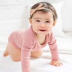 Colored Organics Classic Long Sleeve Bodysuit Baby (0-24m) 63 Colored Organics Classic Long Sleeve Bodysuit Baby (0-24m)