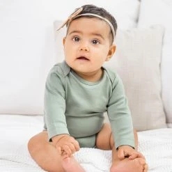 Colored Organics Classic Long Sleeve Bodysuit Baby (0-24m) 50 Colored Organics Classic Long Sleeve Bodysuit Baby (0-24m)