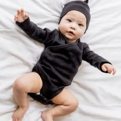 Colored Organics Classic Knotted Hat Baby (0-24m) 44 Colored Organics Classic Knotted Hat Baby (0-24m)