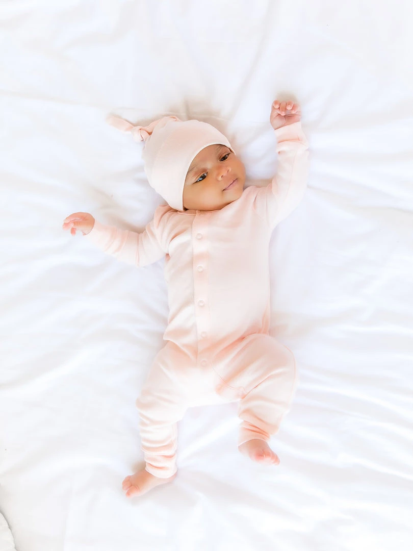 Colored Organics Classic Knotted Hat Baby (0-24m) 17 Colored Organics Classic Knotted Hat Baby (0-24m)