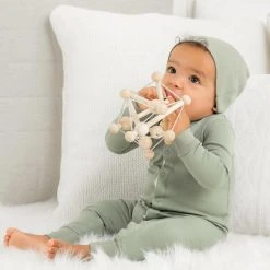 Colored Organics Classic Knotted Hat Baby (0-24m) 56 Colored Organics Classic Knotted Hat Baby (0-24m)