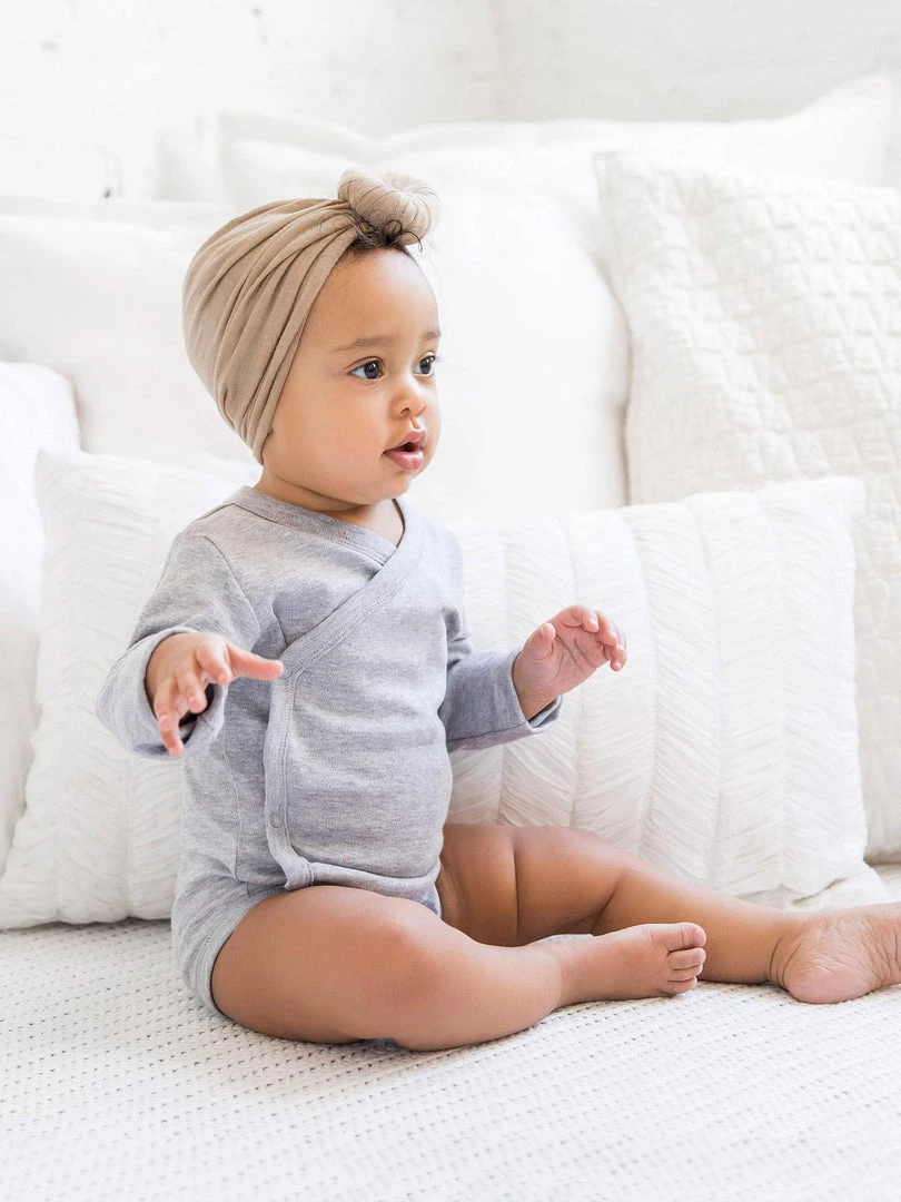 Colored Organics Classic Kimono Bodysuit - Long Sleeve Baby (0-24m) 3 Colored Organics Classic Kimono Bodysuit - Long Sleeve Baby (0-24m)