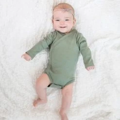 Colored Organics Classic Kimono Bodysuit - Long Sleeve Baby (0-24m) 33 Colored Organics Classic Kimono Bodysuit - Long Sleeve Baby (0-24m)