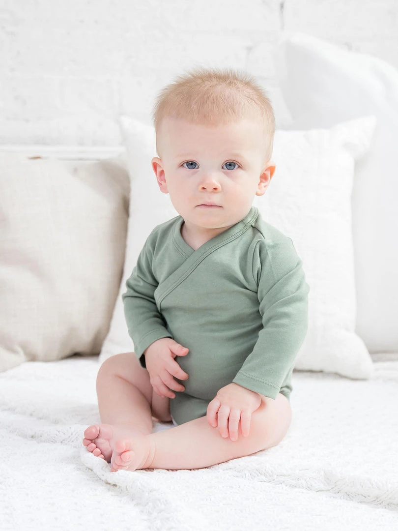Colored Organics Classic Kimono Bodysuit - Long Sleeve Baby (0-24m) 17 Colored Organics Classic Kimono Bodysuit - Long Sleeve Baby (0-24m)