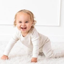 Colored Organics Classic Aspen Romper Baby (0-24m) 15 Colored Organics Classic Aspen Romper Baby (0-24m)