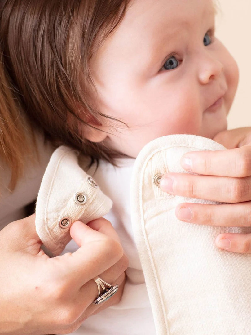 Blaynk Organic Muslin Bibs 3-Pack 4 Blaynk Organic Muslin Bibs 3-Pack