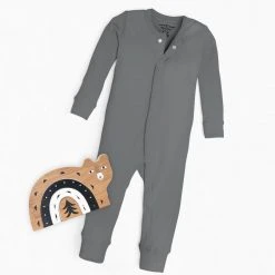 Colored Organics Lovable Sleeper Set